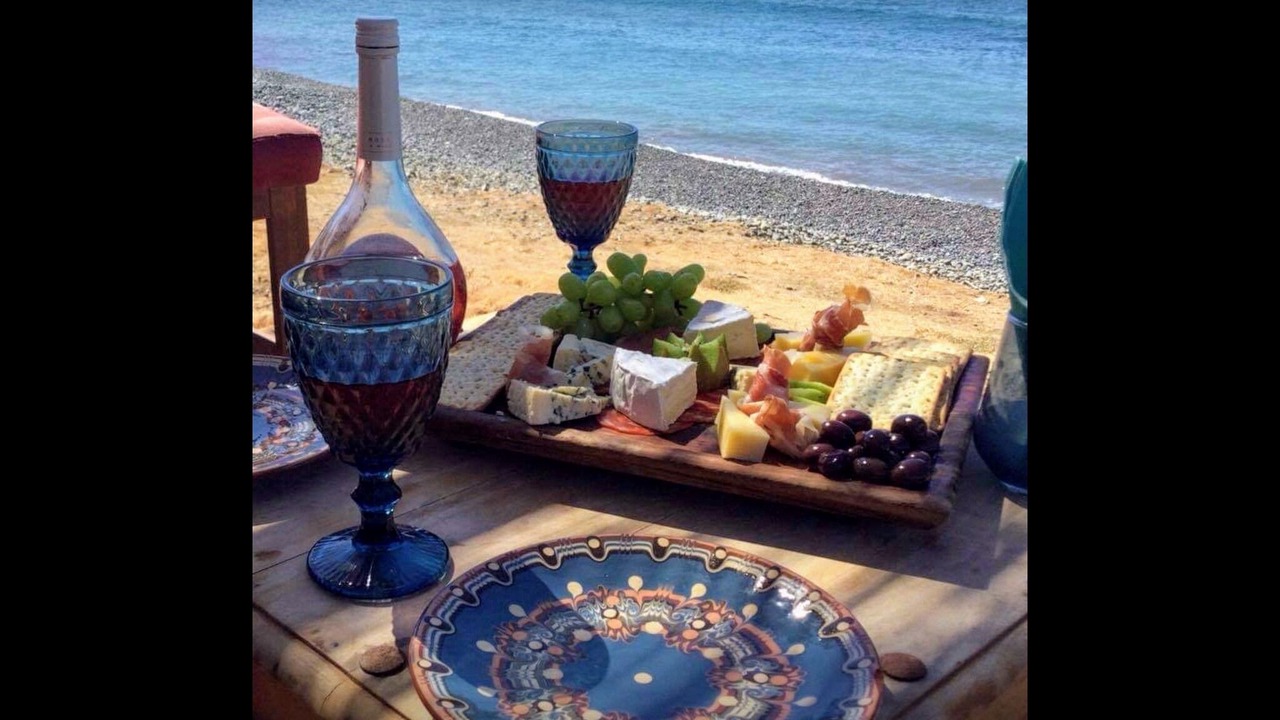 Photo of Others in Pomos