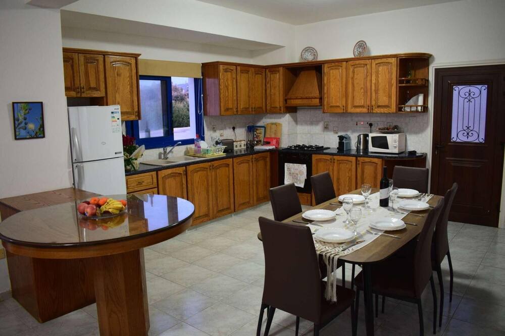 Photo of Kitchen in Pomos