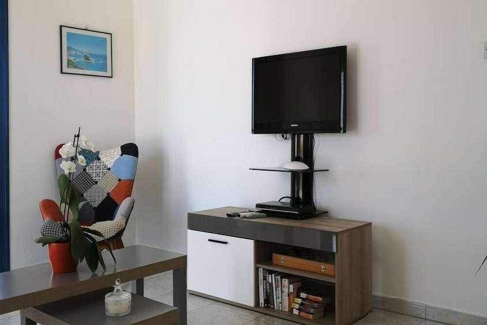Photo of Livingroom in Pomos