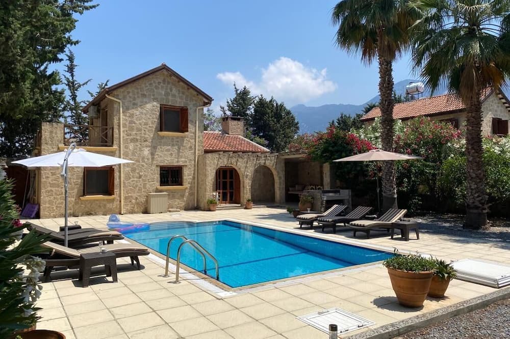 Photo of Outdoor in Karsiyaka
