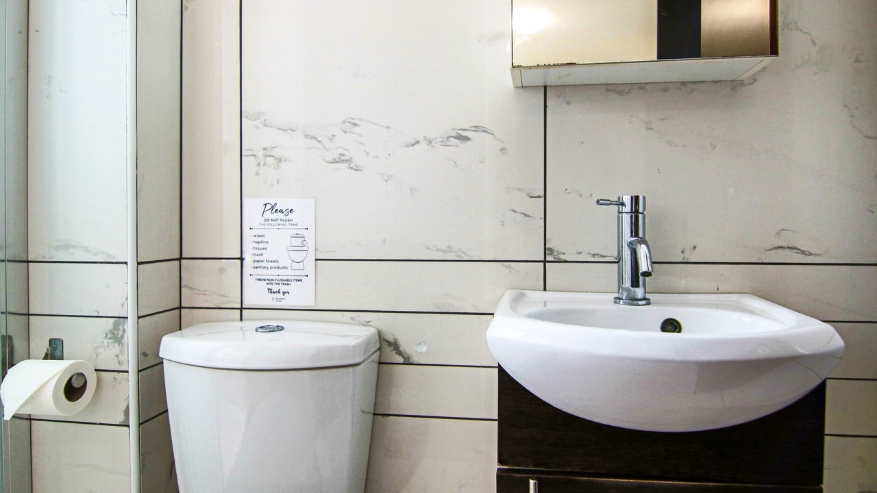 Photo of Bathroom in Pervolia