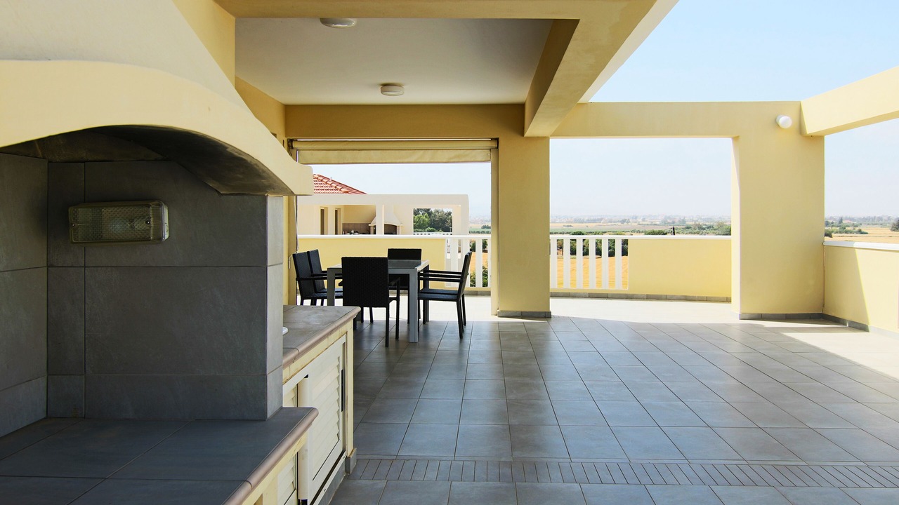 Photo of Outdoor in Pervolia