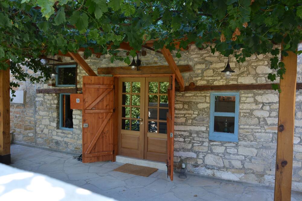 Photo of Outdoor in Vasa Koilaniou