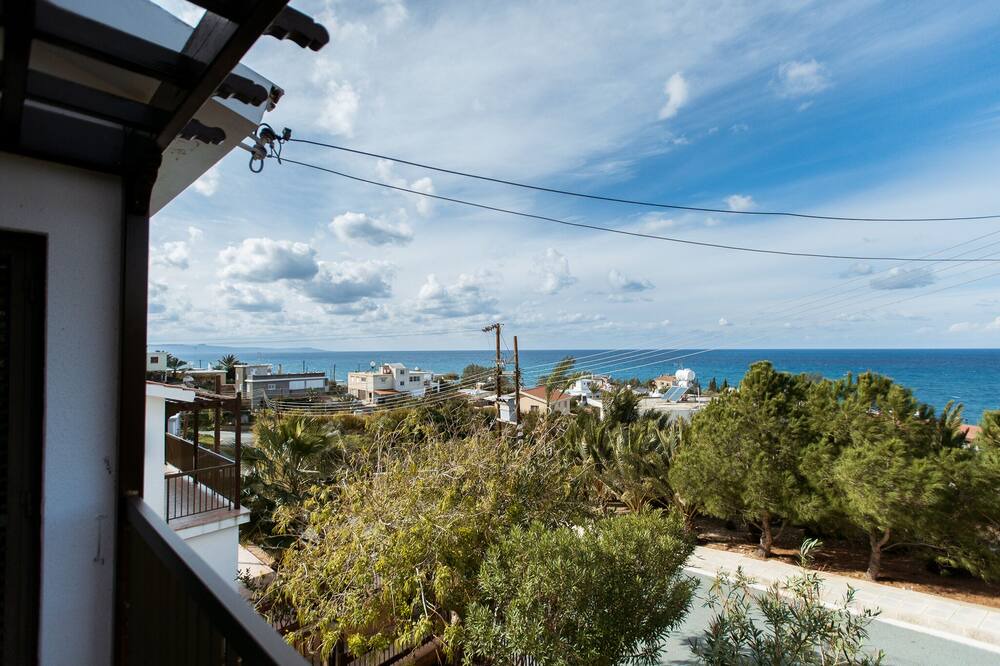 Photo of Others in Pomos