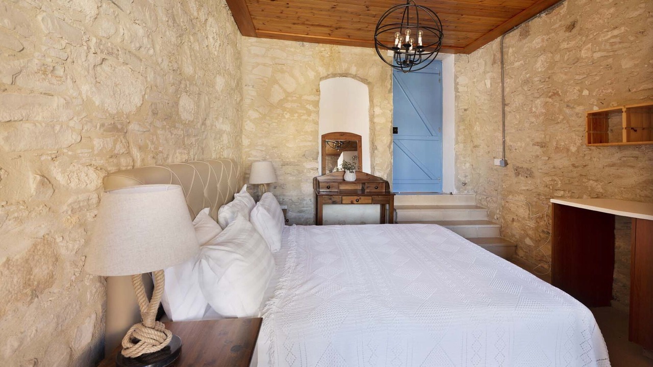 Photo of Bedroom in Pentakomo