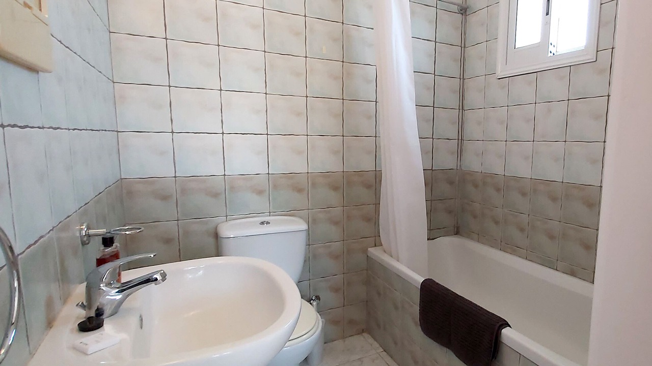 Photo of Bathroom in Prodromi