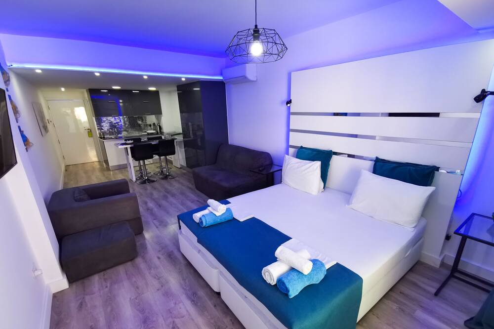 Photo of Bedroom in Larnaca City Centre