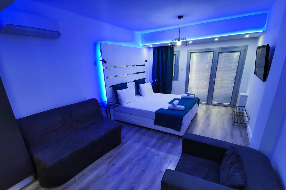 Photo of Bedroom in Larnaca City Centre
