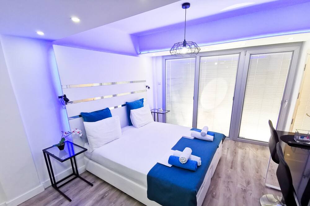 Photo of Bedroom in Larnaca City Centre