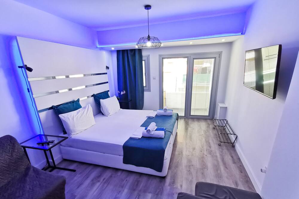 Photo of Bedroom in Larnaca City Centre
