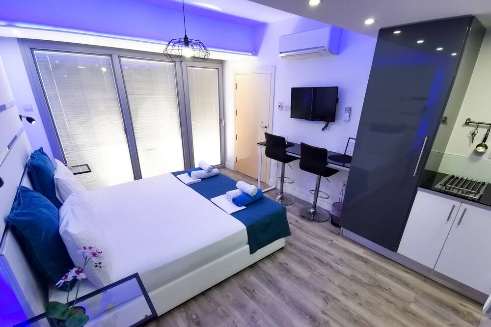 Photo of Bedroom in Larnaca City Centre