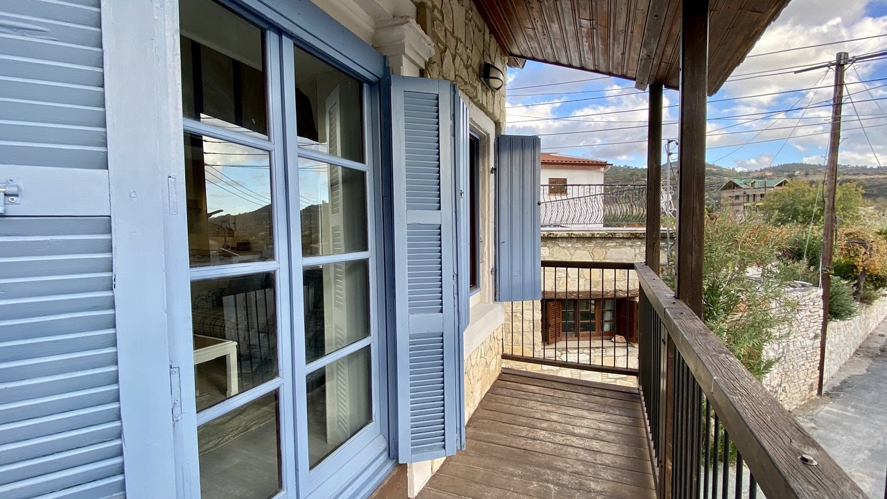 Photo of Patio Balcony in Dhoros
