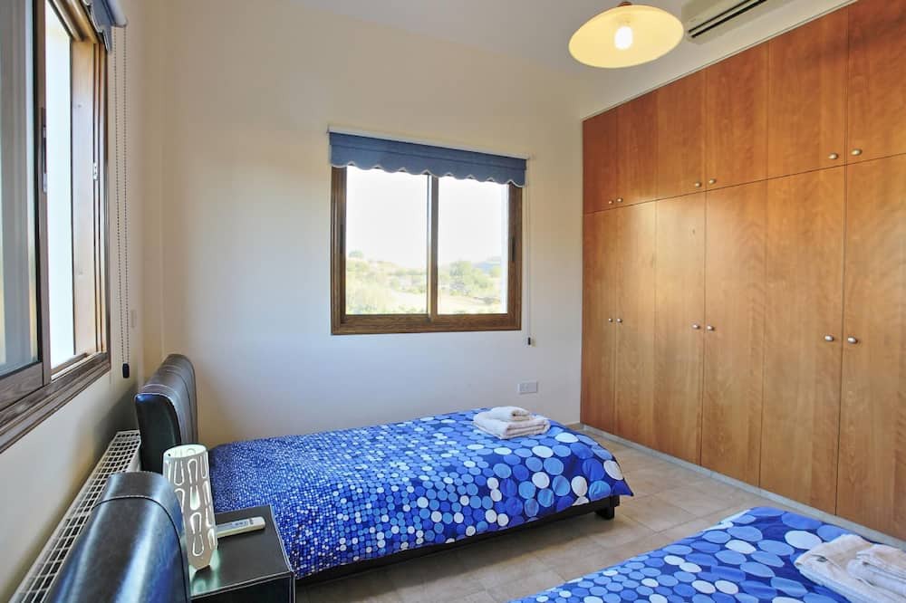 Photo of Bedroom in Pano Arodhes