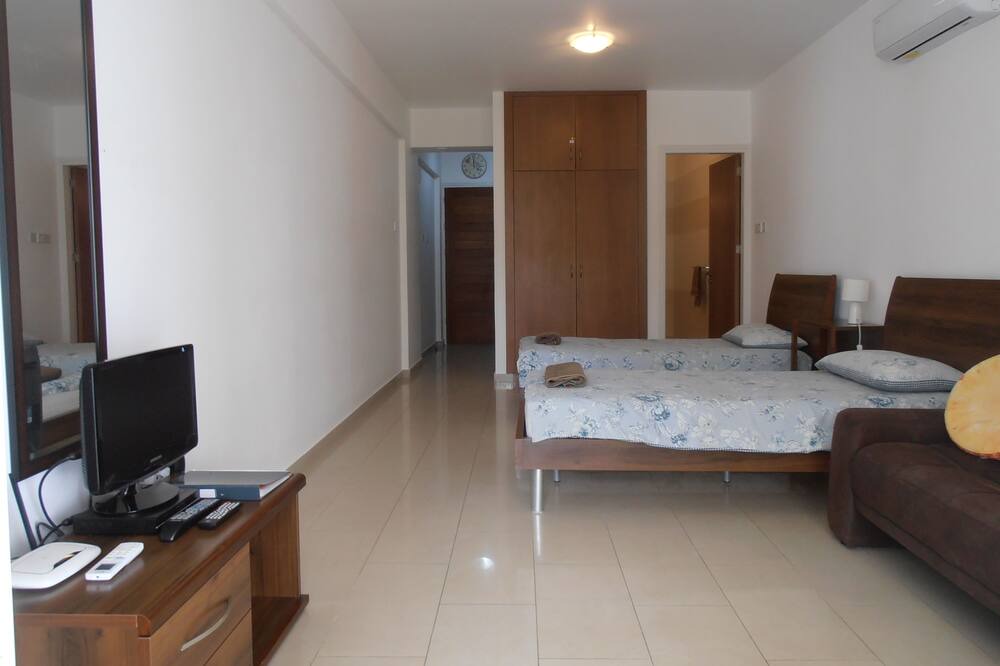 Photo of Bedroom in Peyia Town