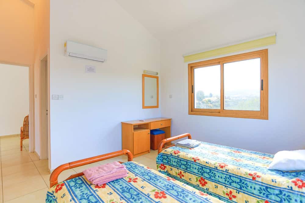 Photo of Bedroom in Latchi