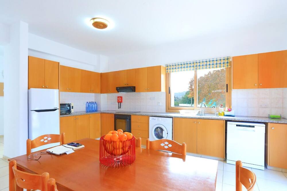Photo of Kitchen in Latchi