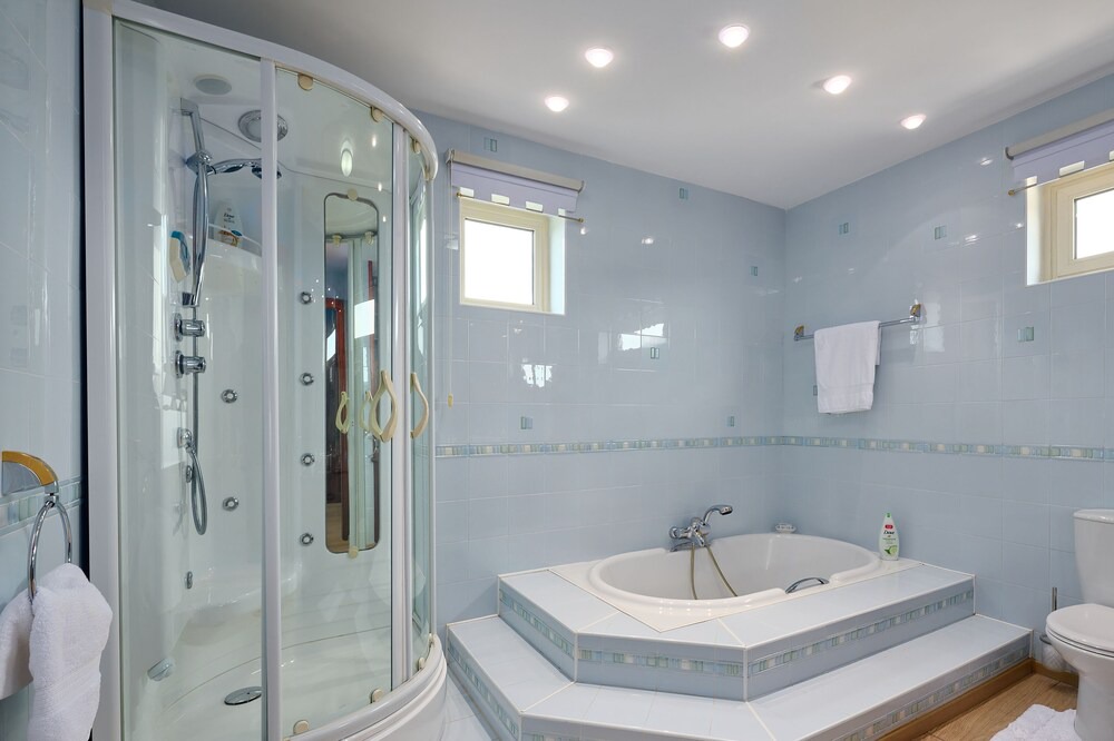 Photo of Bathroom in Tala