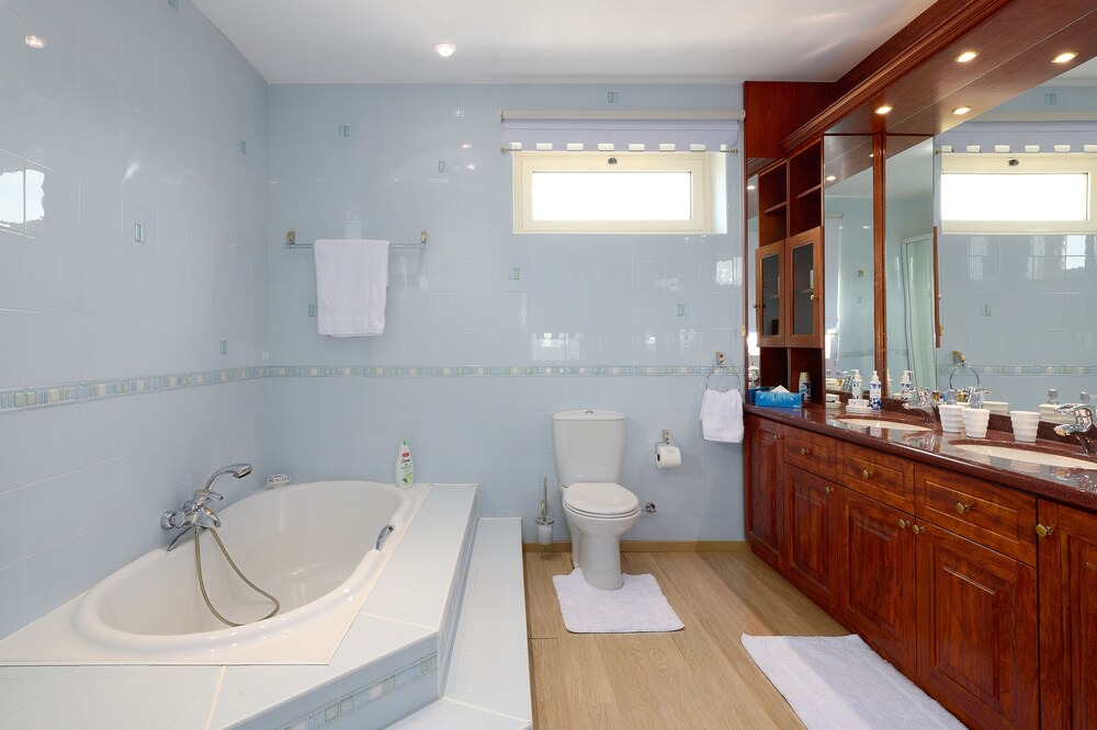 Photo of Bathroom in Tala