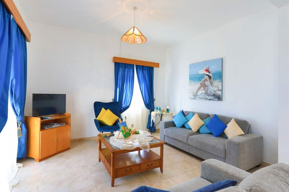 Photo of Livingroom in Argaka