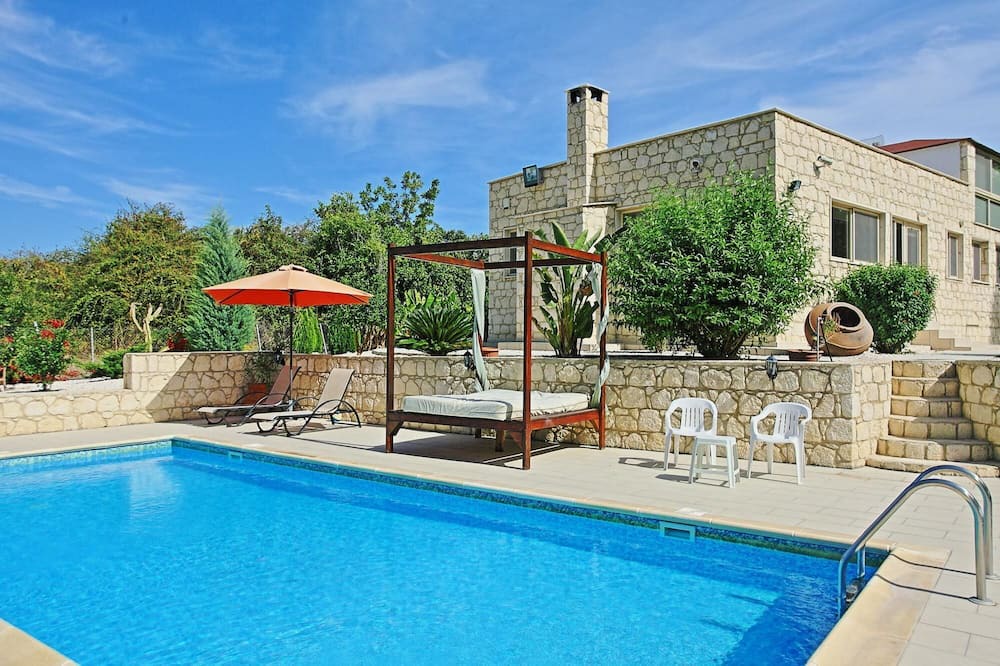 Photo of Outdoor in Goudi