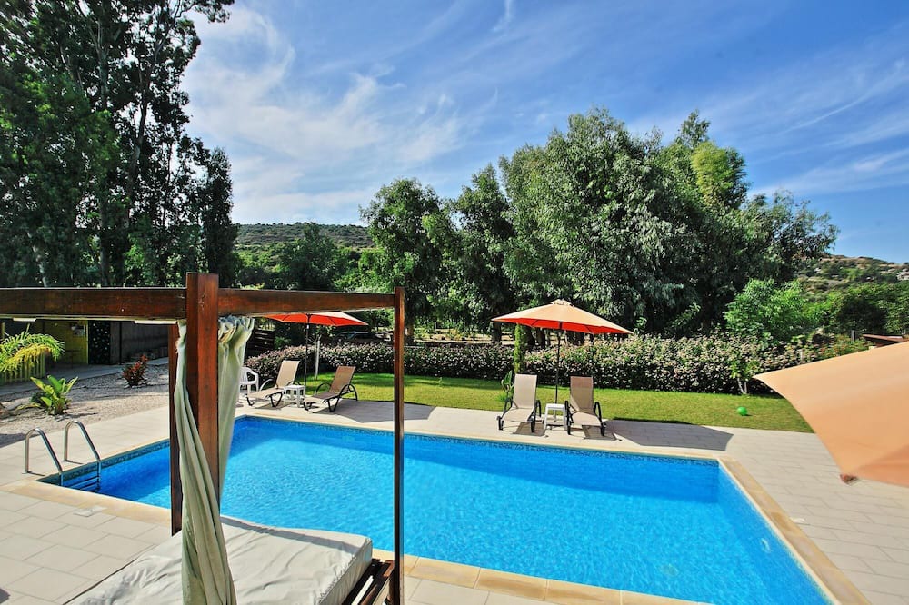 Photo of Outdoor in Goudi