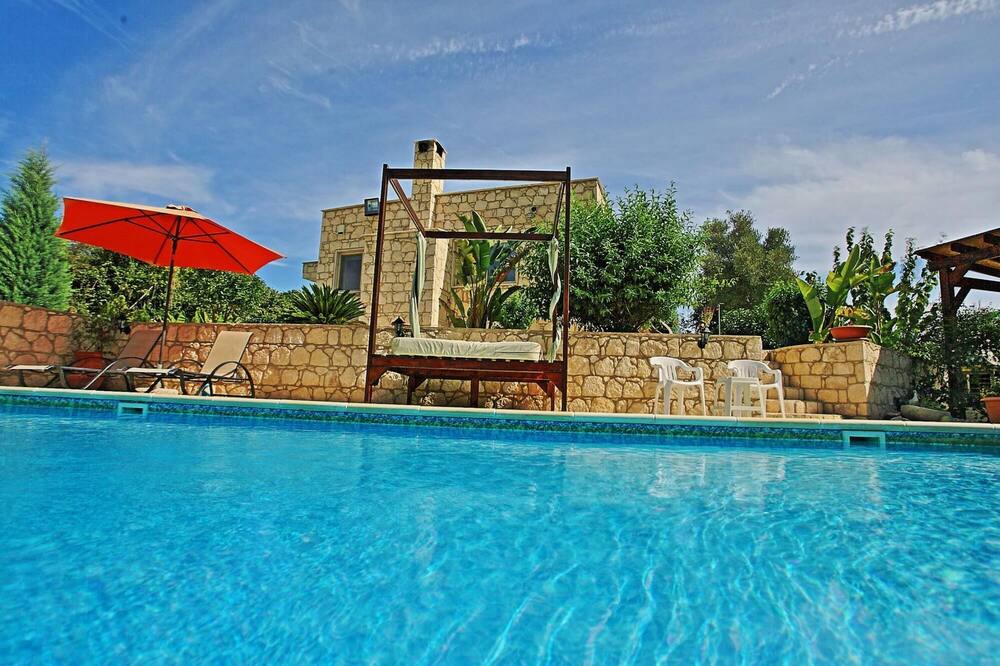 Photo of Outdoor in Goudi