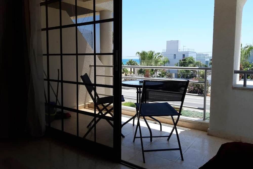 Photo of Patio Balcony in Pyla