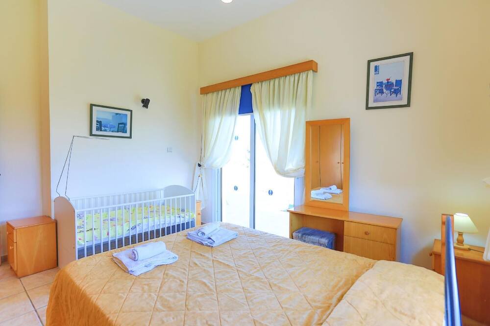 Photo of Bedroom in Latchi