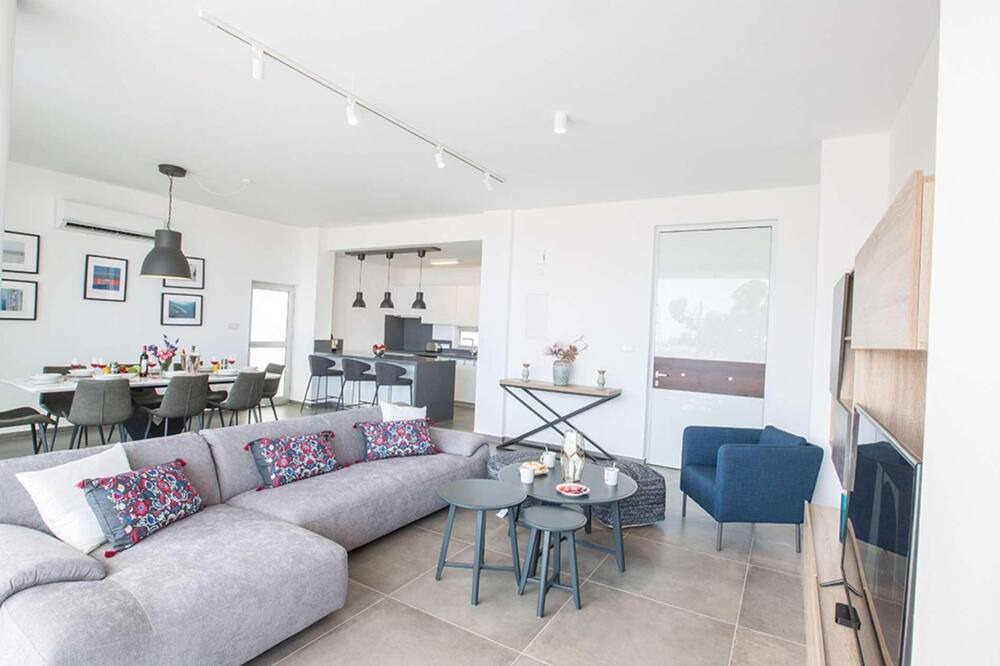 Photo of Livingroom in Protaras