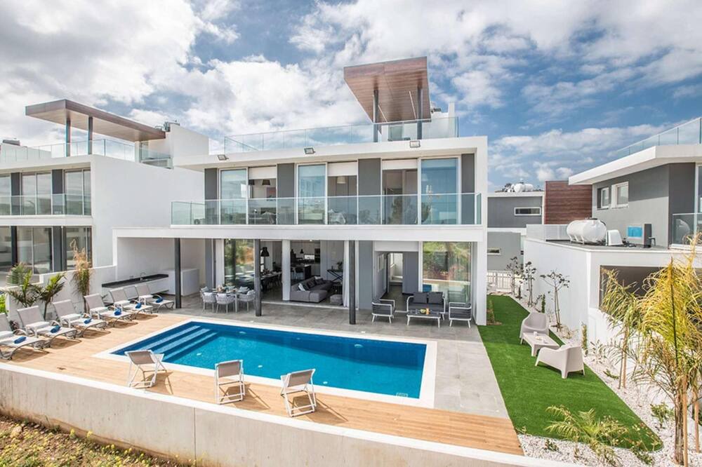 Photo of Outdoor in Protaras