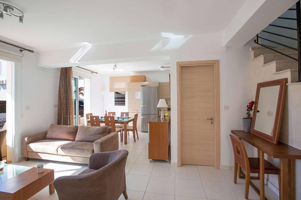 Photo of Livingroom in Pernera