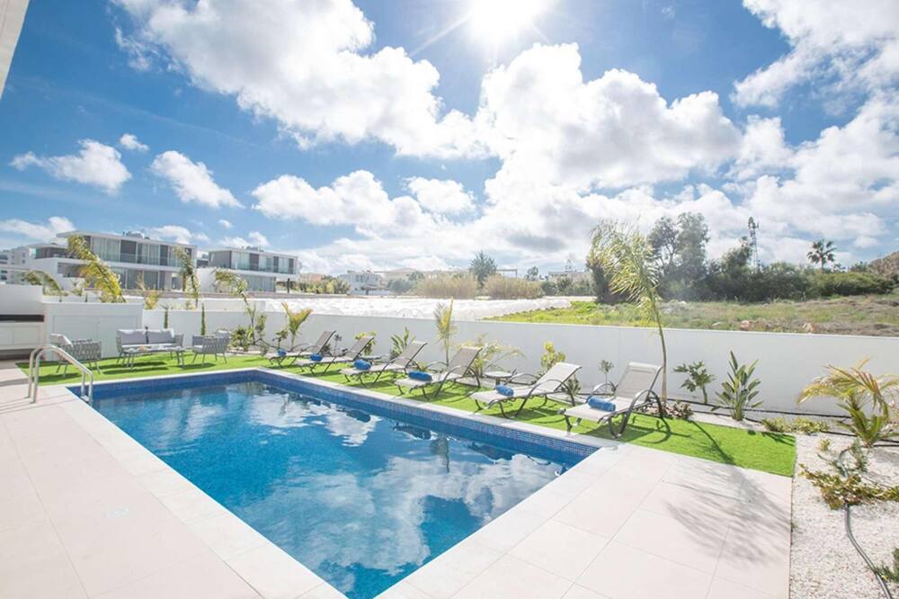 Photo of Outdoor in Protaras