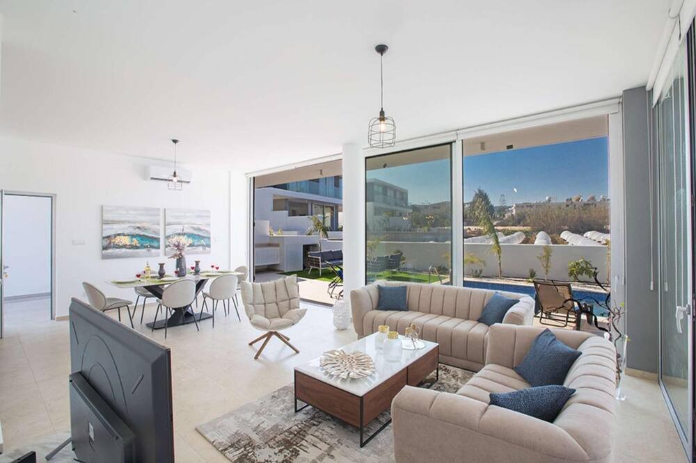 Photo of Livingroom in Protaras