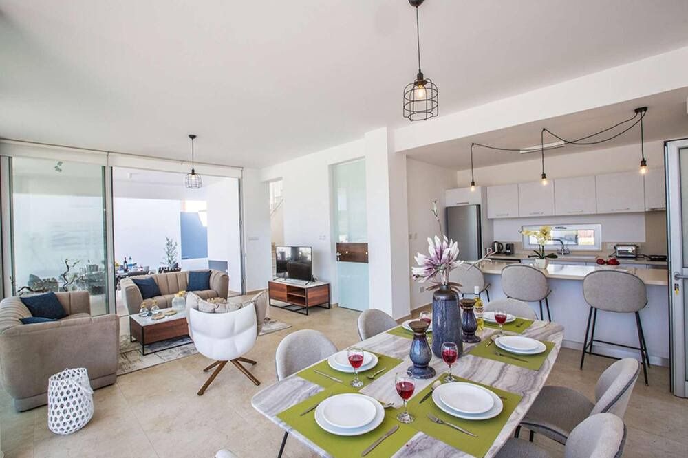 Photo of Livingroom in Protaras