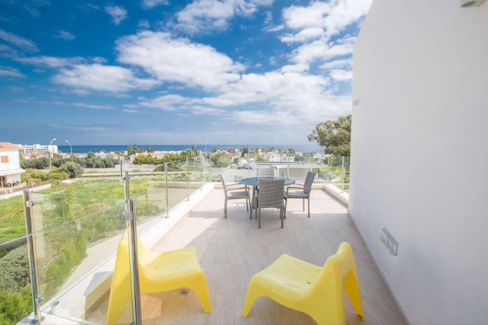 Photo of Patio Balcony in Protaras