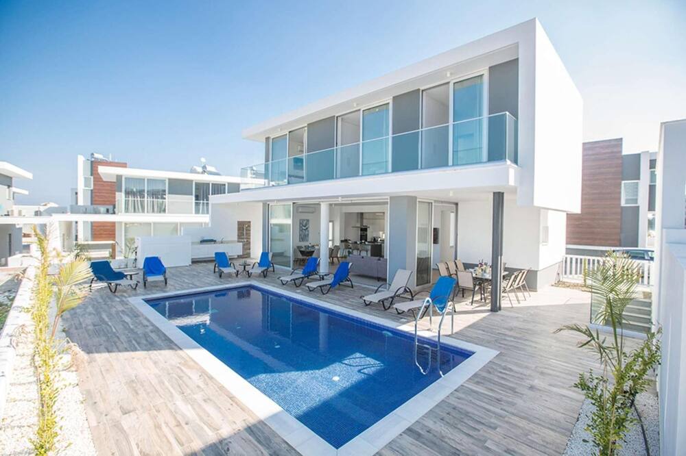 Photo of Outdoor in Protaras