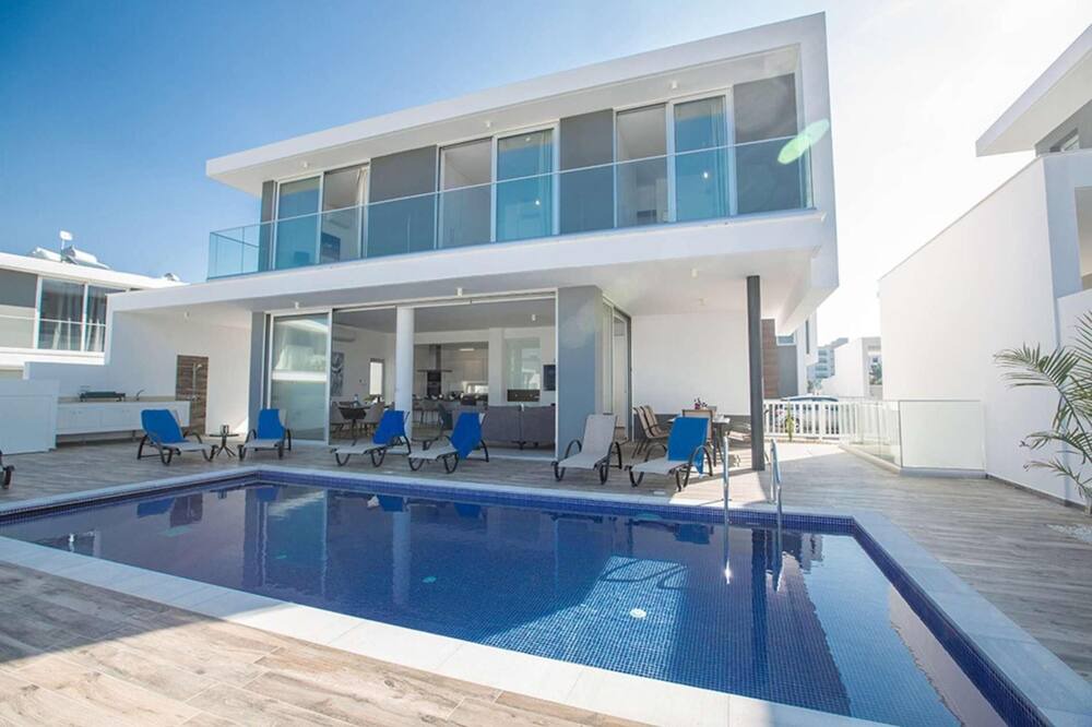 Photo of Outdoor in Protaras