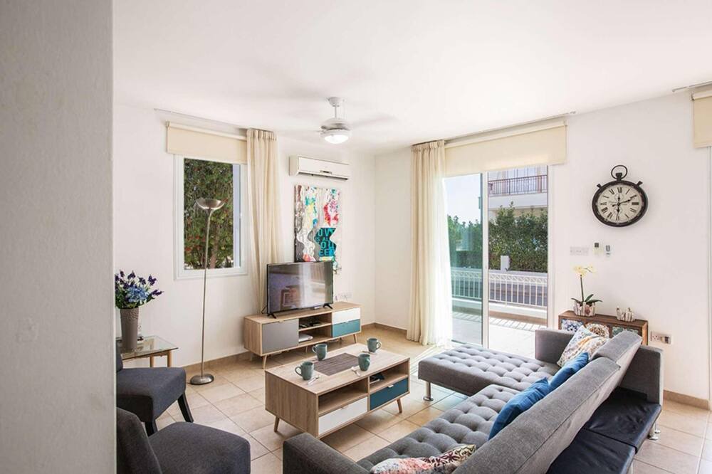 Photo of Livingroom in Pernera