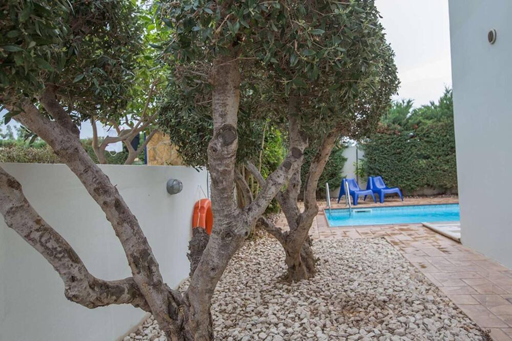 Photo of Outdoor in Pernera