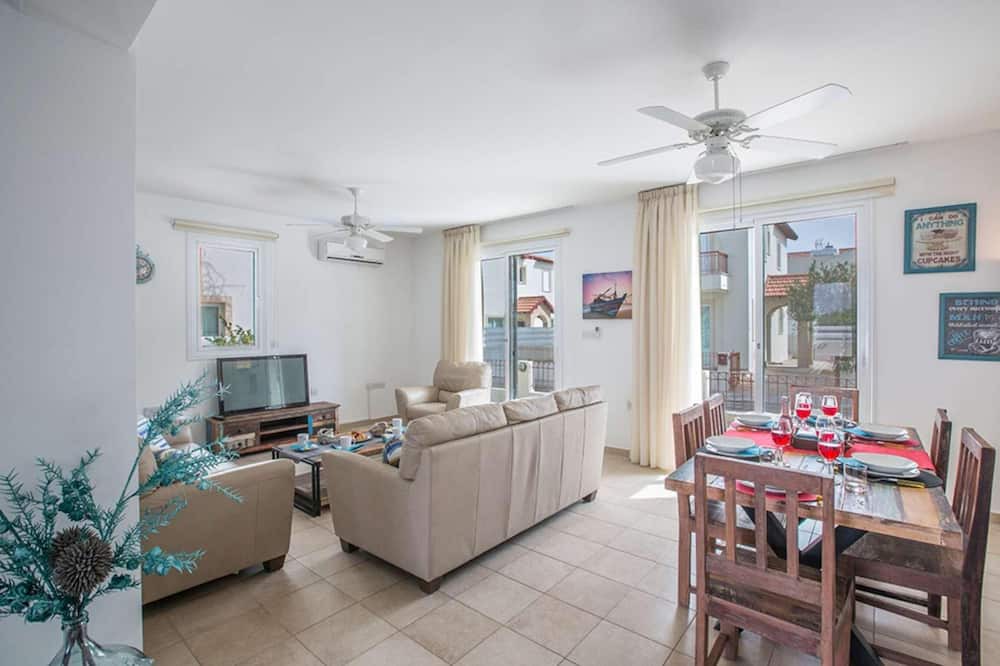 Photo of Livingroom in Pernera