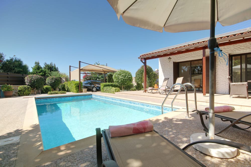 Photo of Outdoor in Tremithousa