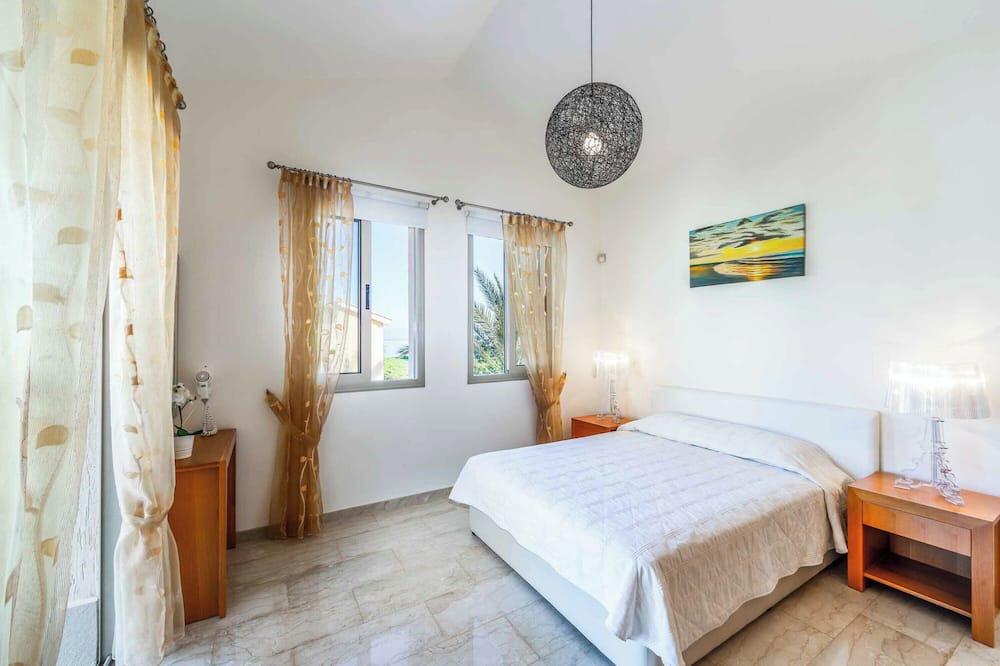 Photo of Bedroom in Polis