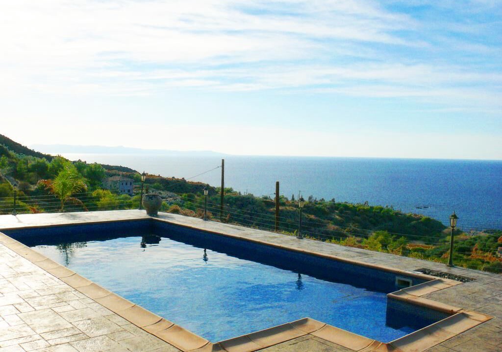 Photo of Outdoor in Pomos