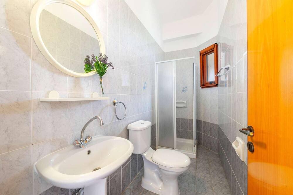 Photo of Bathroom in Latchi