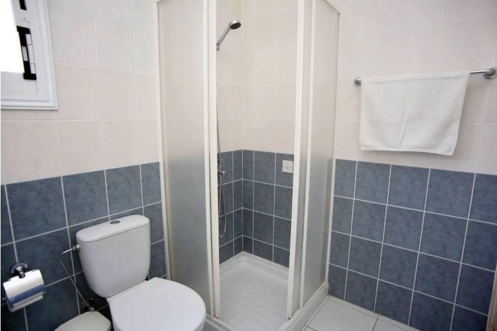 Photo of Bathroom in Universal