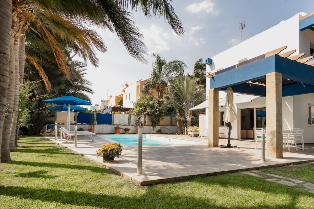 Photo of Outdoor in Pentakomo