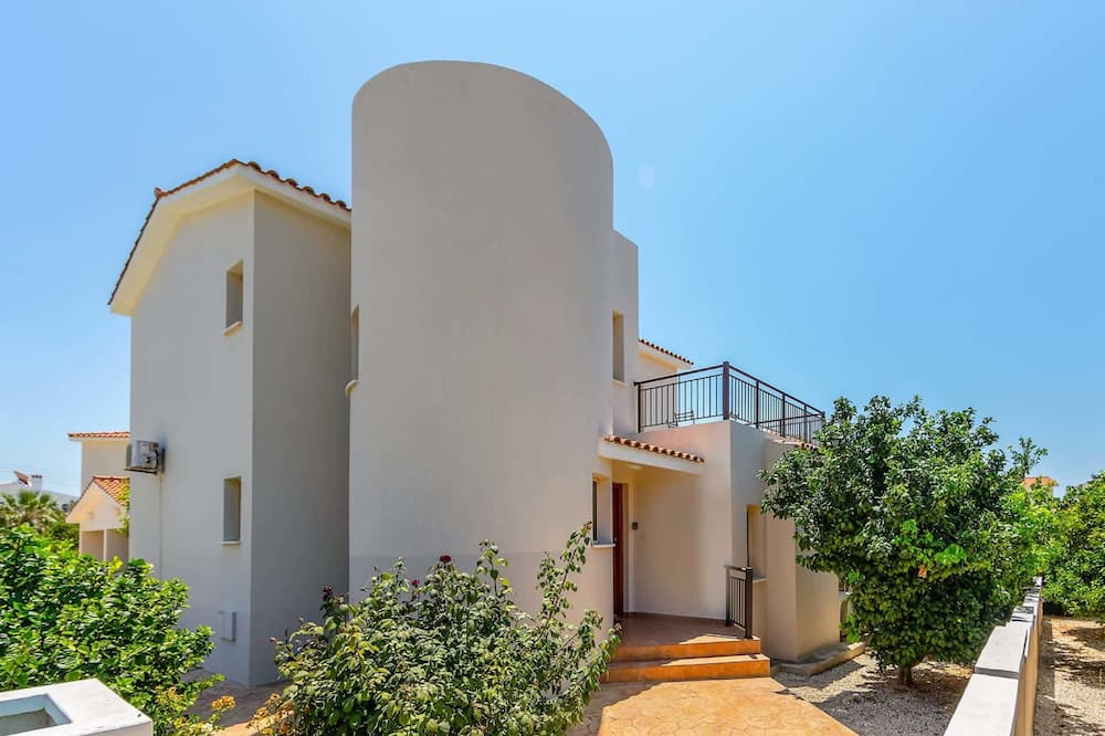 Photo of Outdoor in Pegeia