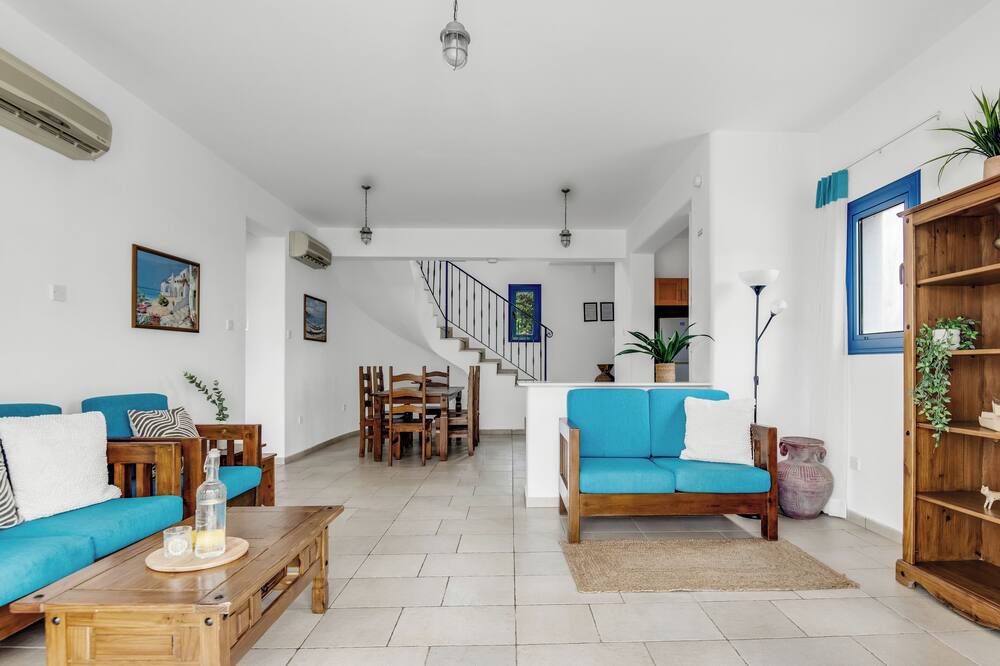 Photo of Livingroom in Agios Georgios Pegeias