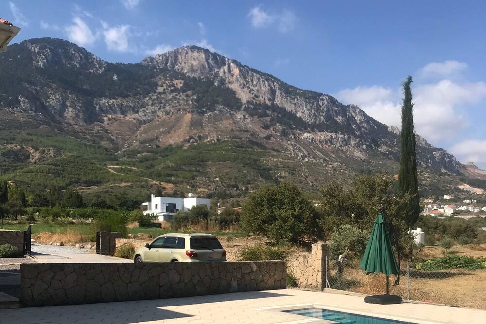 Photo of Outdoor in Nicosia