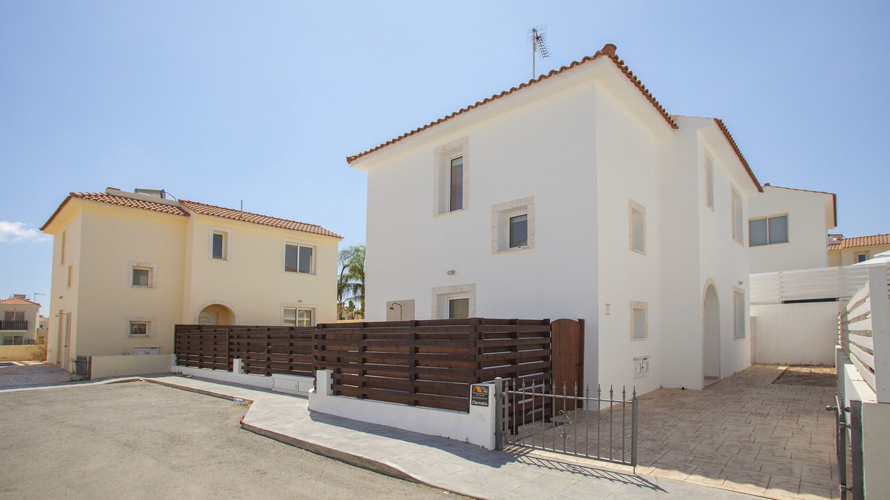 Photo of Outdoor in Pernera